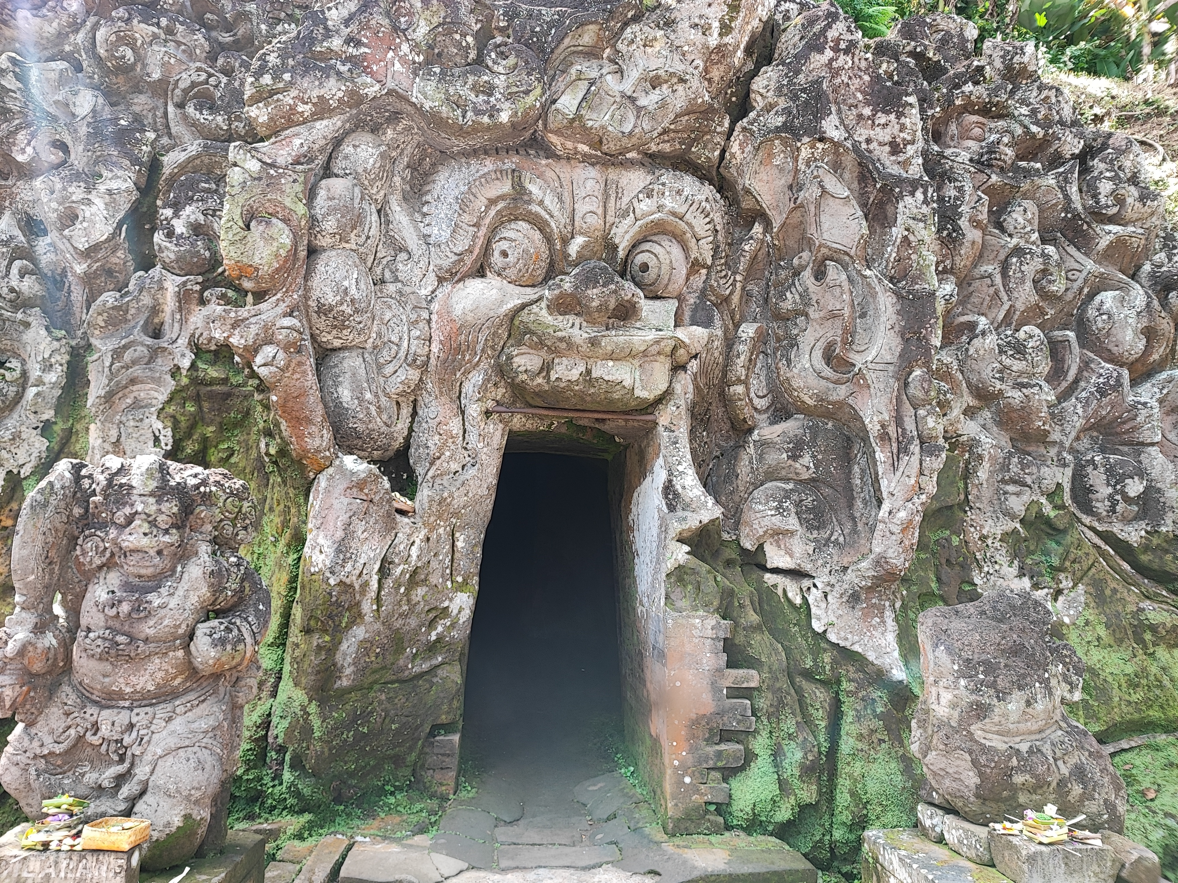 Entrance to elephant cave