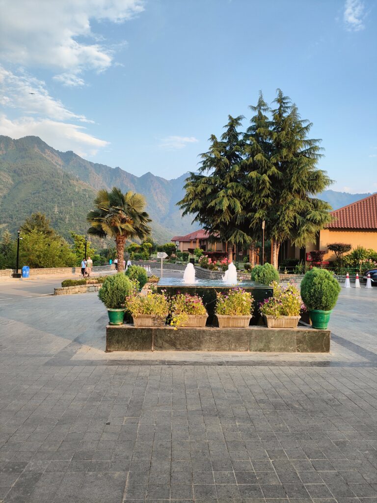 Vivanta Dal View Srinagar Kashmir